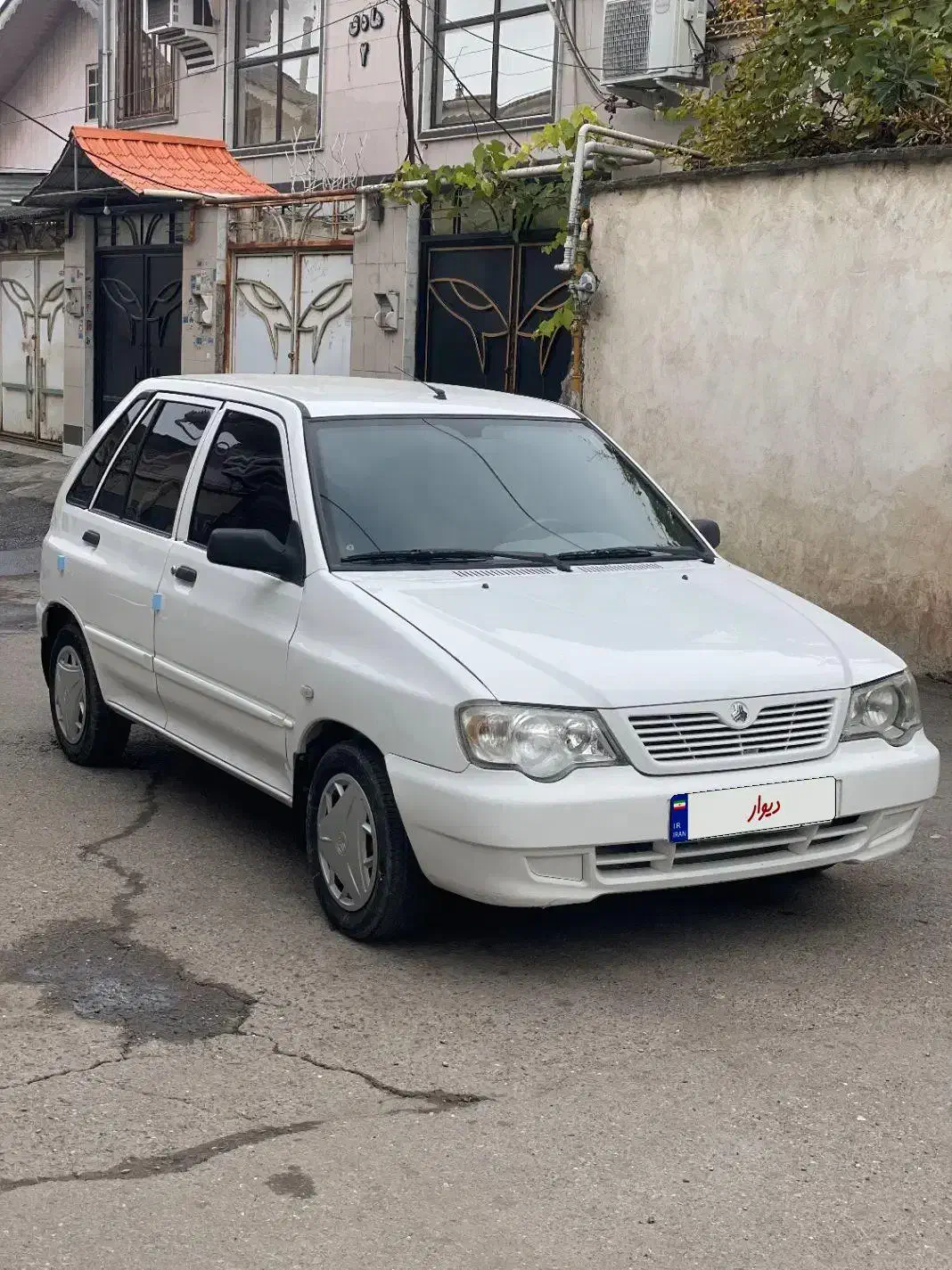 ۱۱۱ مدل ۹۵ استثنایی بدون ترک و جوش|خودرو سواری و وانت|لنگرود, |دیوار