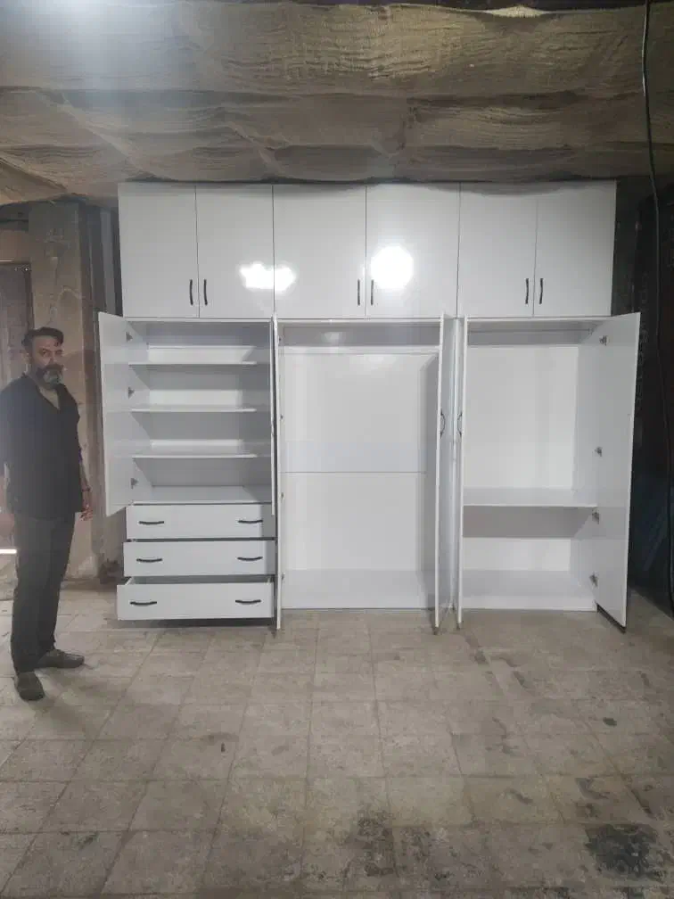 کمد لولایی ۳ متری (جای رختخواب بزرگ )|جاکفشی، کمد، دراور|پاکدشت, پارچین|دیوار