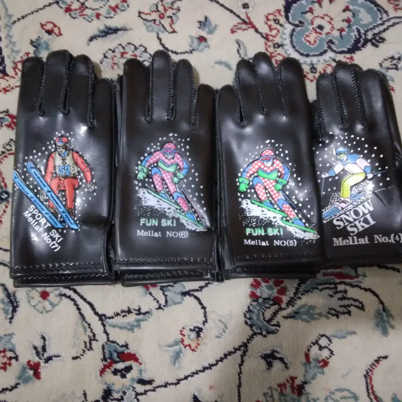 دستکش|لباس|اندیمشک, |دیوار