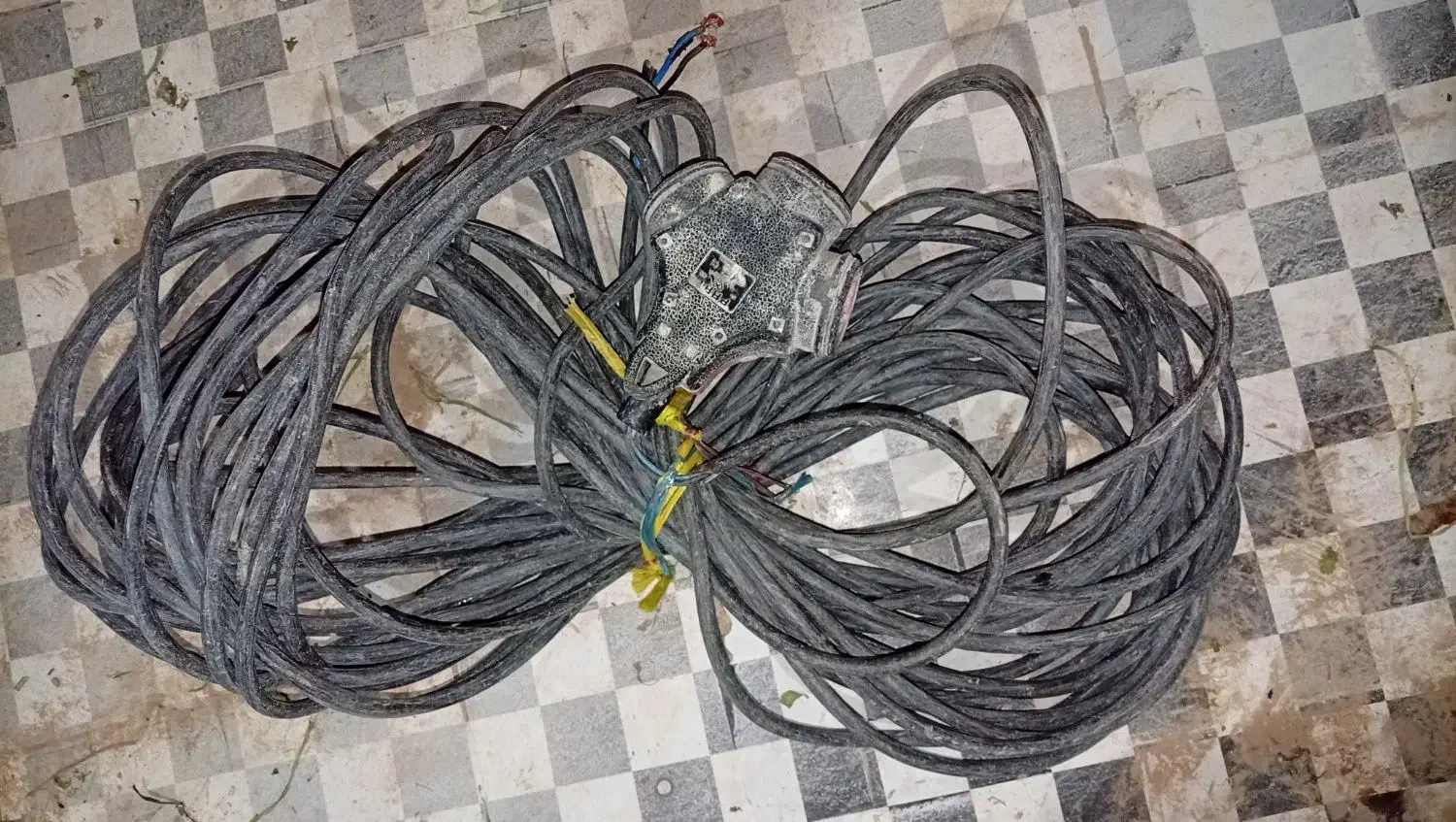 کابل دو رشته|سایر لوازم برقی|خمینی‌شهر, |دیوار