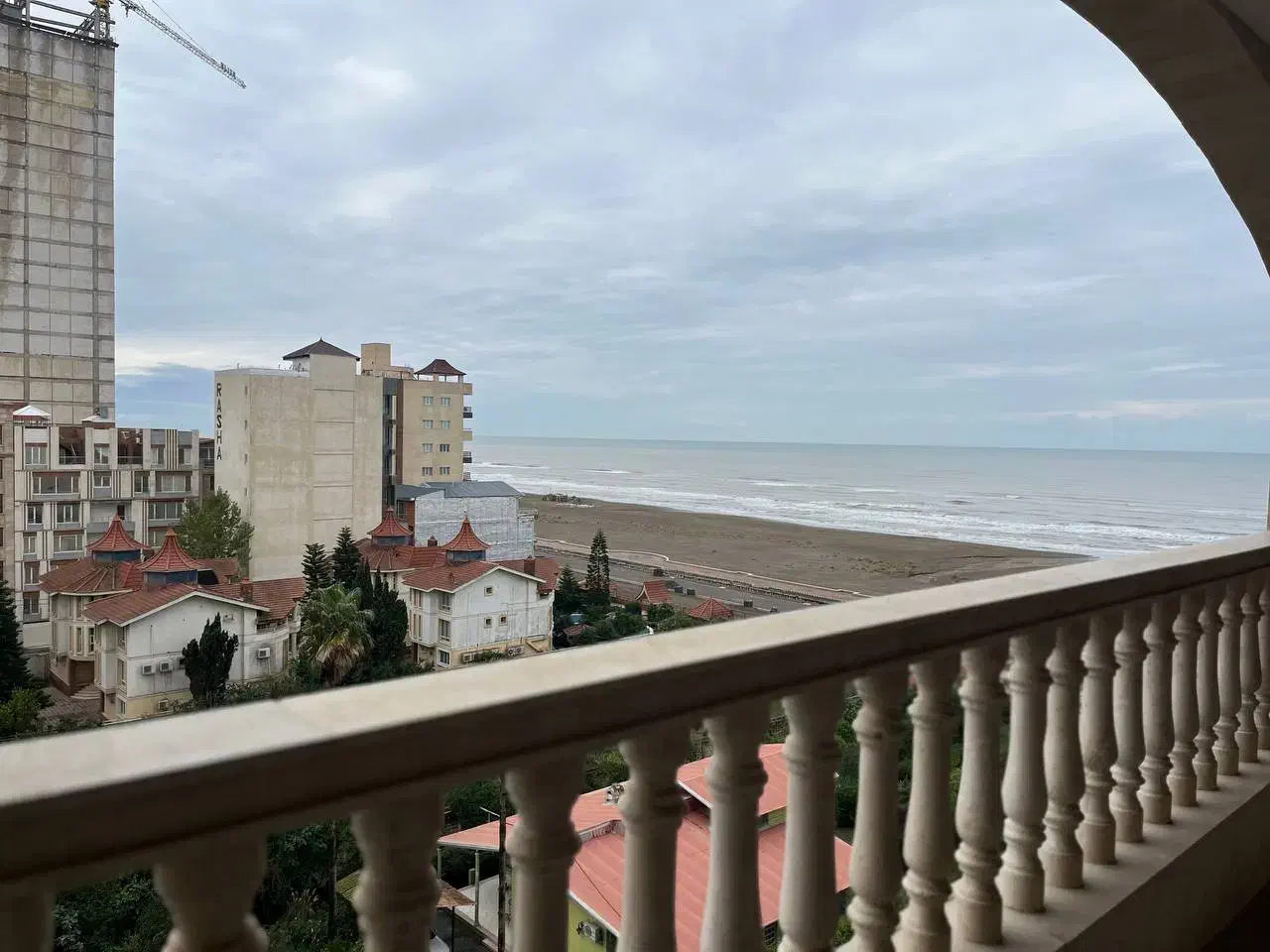 واحــد۱۳۵متری بانصبیجات بلوار دریا|فروش آپارتمان|سرخرود, |دیوار