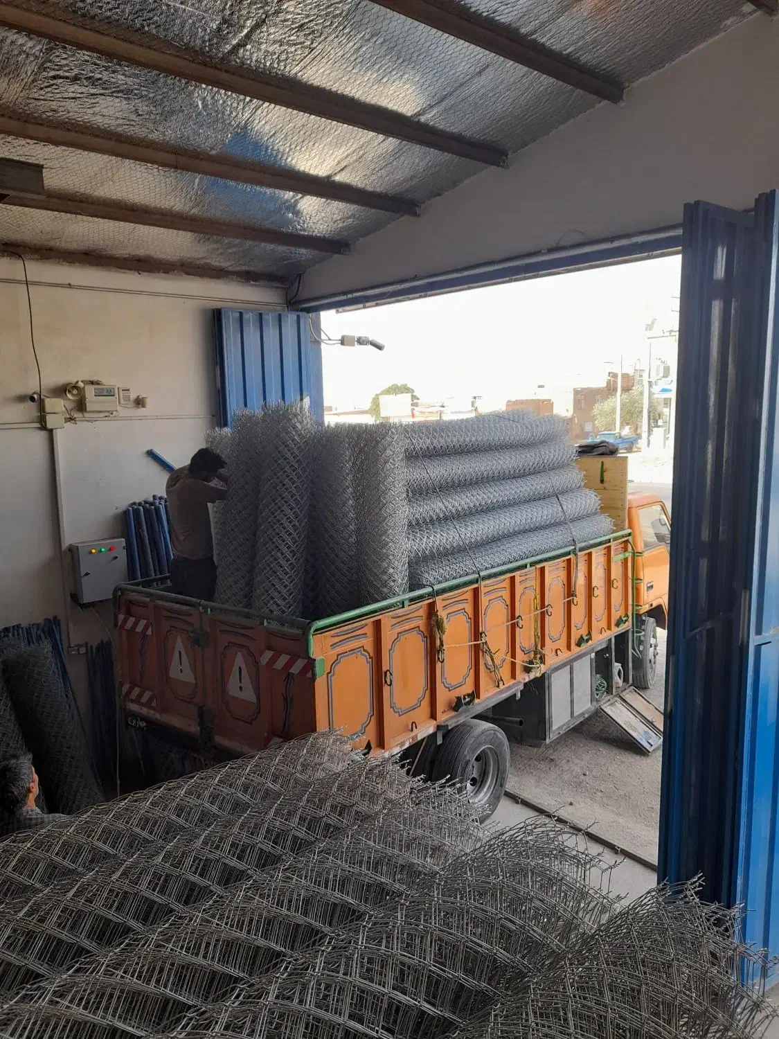 کارخانه فنس توری برادران بیدخوری|عمده‌فروشی|بردسکن, |دیوار