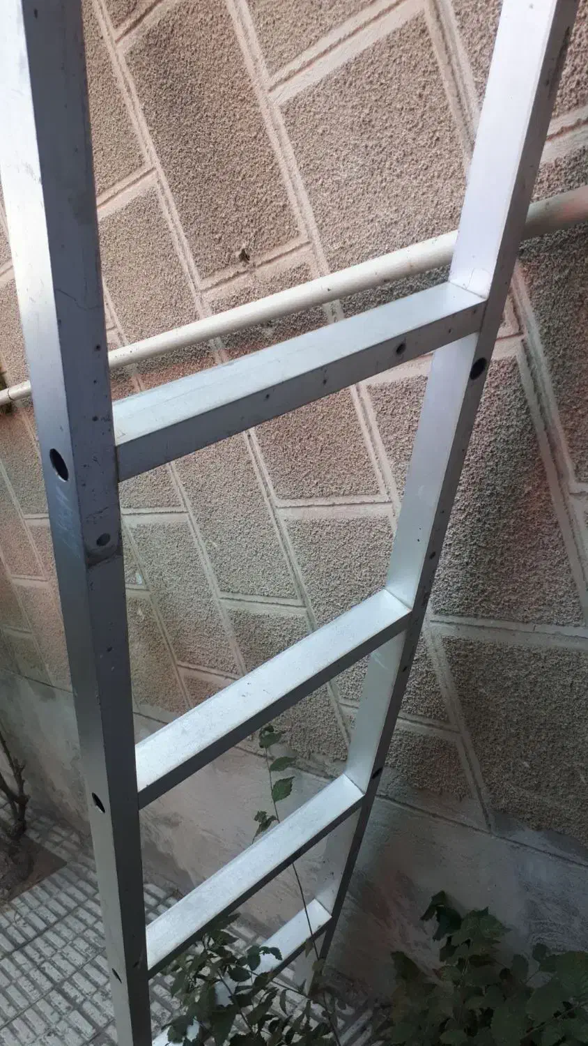 نردبان تمام الومینیوم و کمک فنر پژو|ابزارآلات|اردبیل, |دیوار