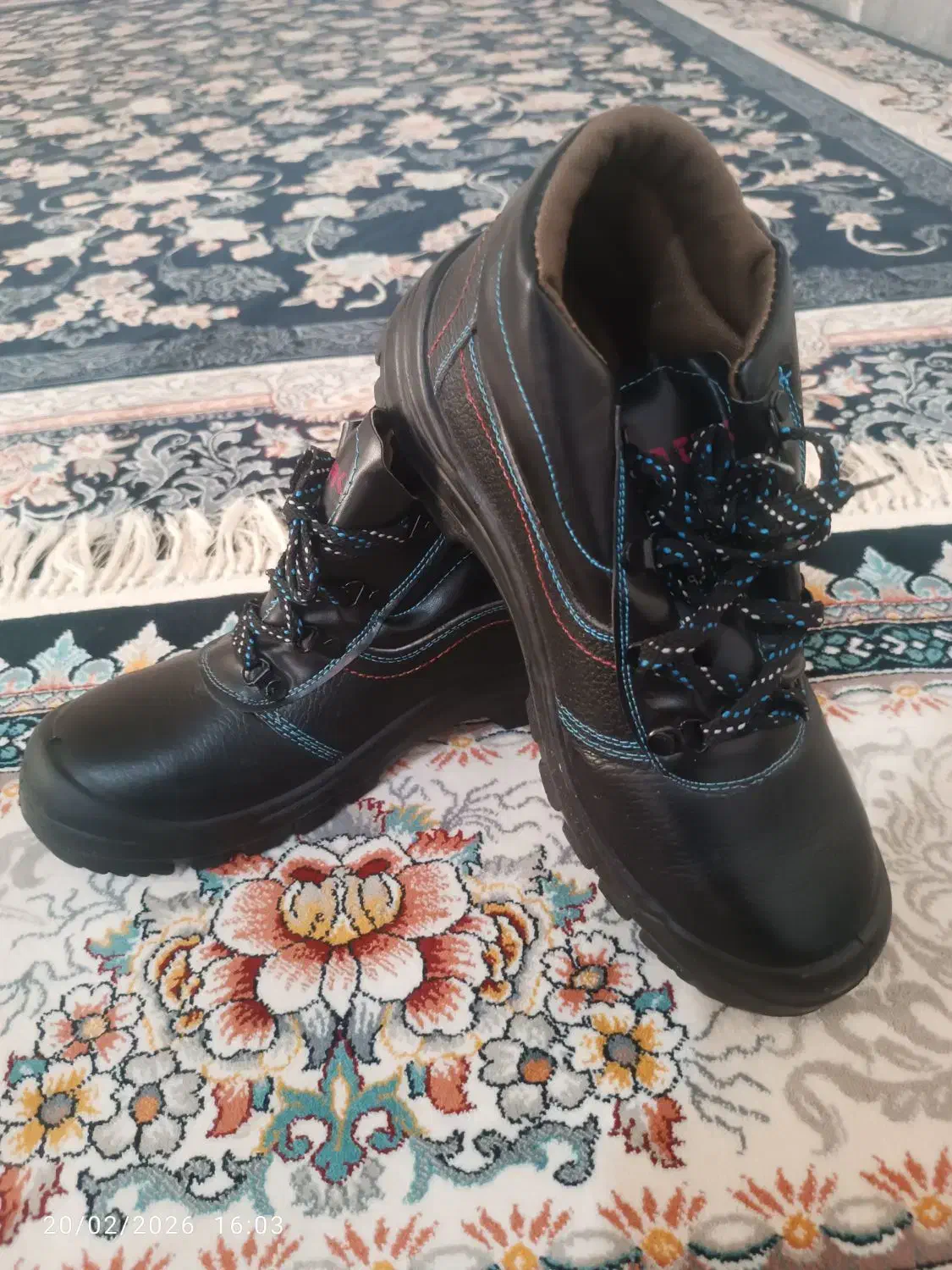 کفش|کیف، کفش، کمربند|کوهدشت, |دیوار