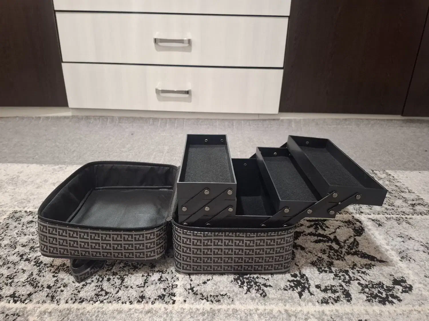 لوازم اکستنشن مژه|آرایشگاه و سالن‌های زیبایی|محمدیه-قزوین, |دیوار