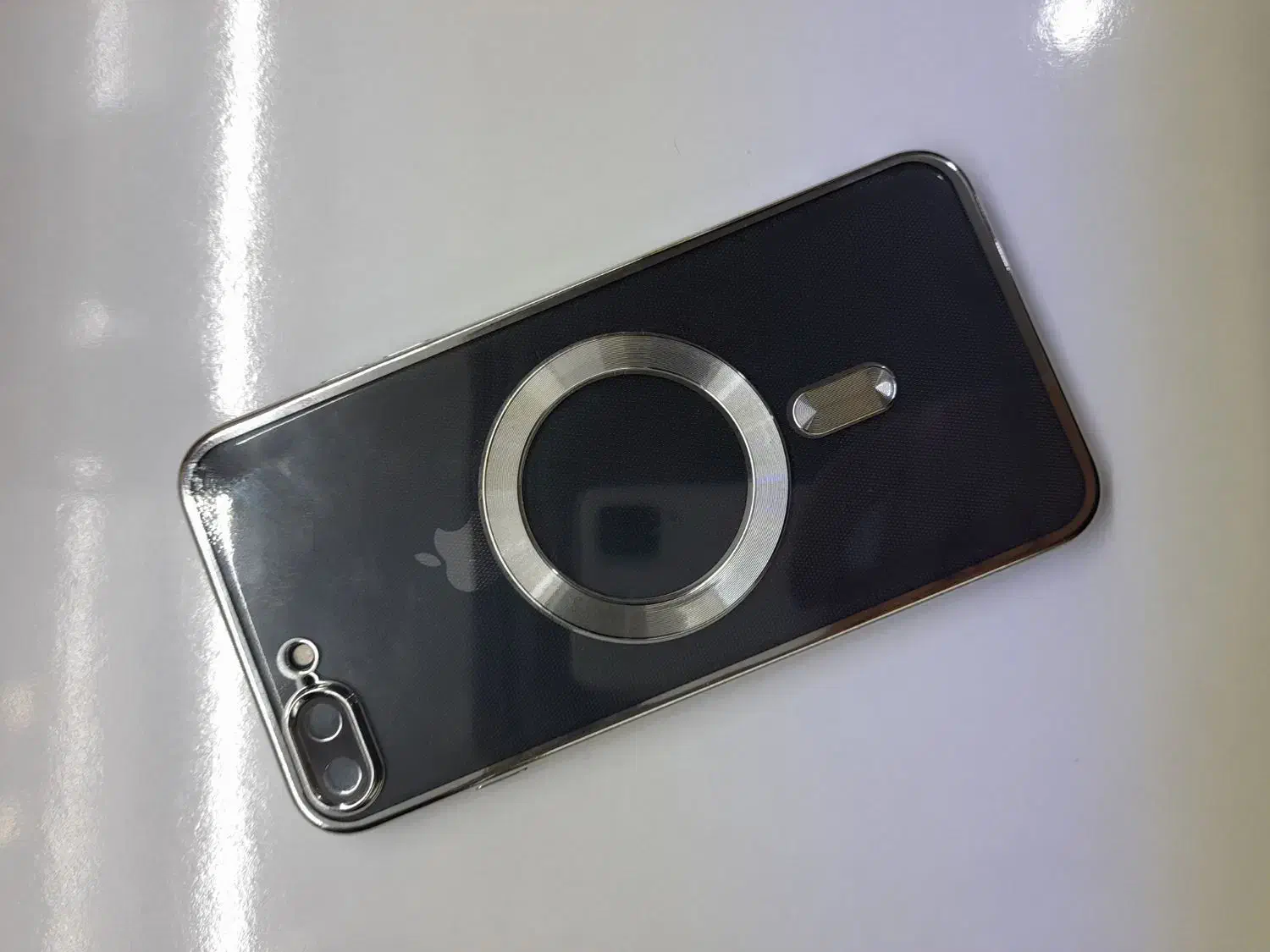 گوشی آیفون ۸پلاس ۶۴|موبایل|گلبهار, شهر جدید گلبهار|دیوار