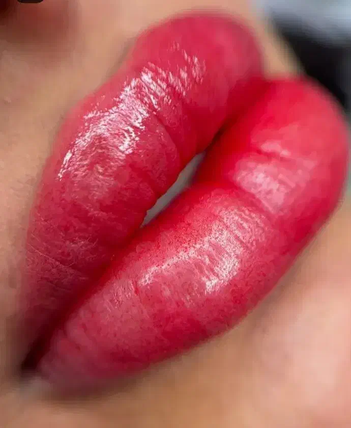 مدل ،آرایش دائم میکرو ابرو خط چشم تاتو بدن|خدمات آرایشگری و زیبایی|رشت, لاکانی|دیوار