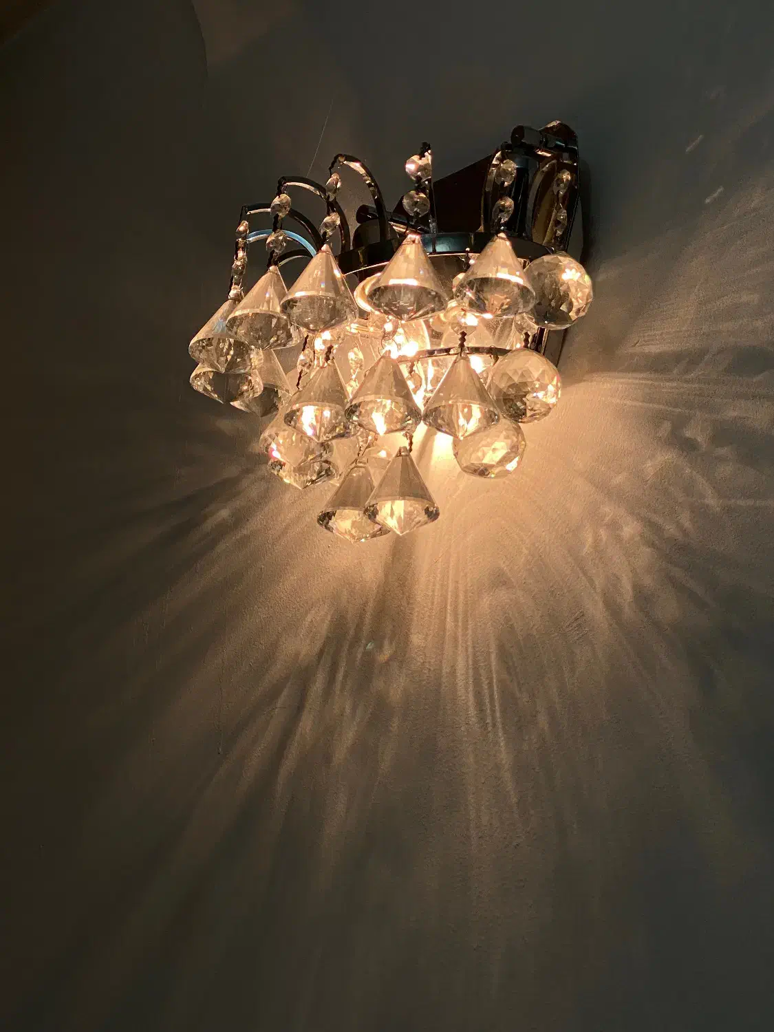 چراغ خواب|لوستر و چراغ آویز|بیرجند, |دیوار