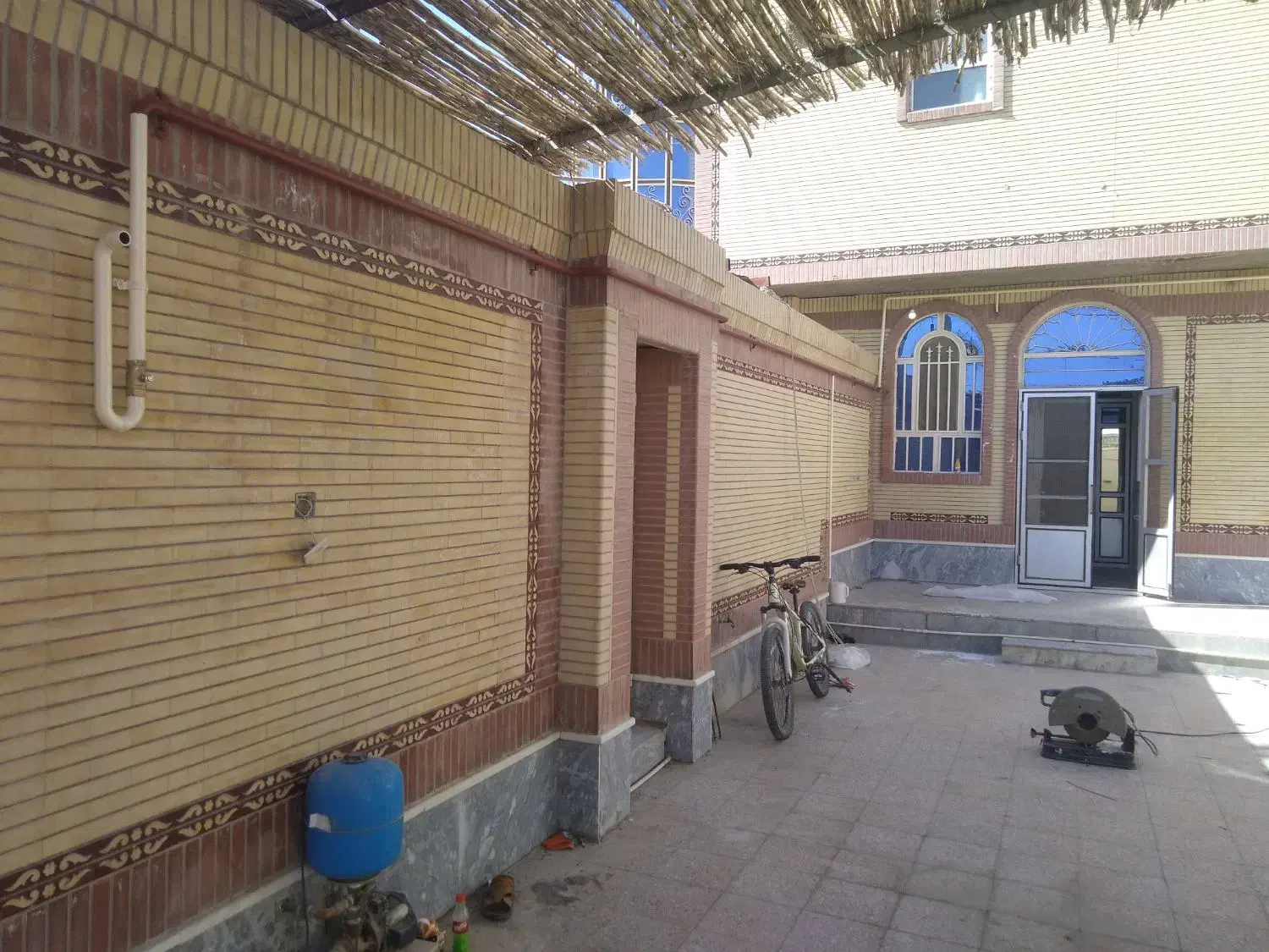 نیازمند شاگرد جوشکاری گاز خانگی|استخدام معماری، عمران و ساختمانی|زابل, |دیوار