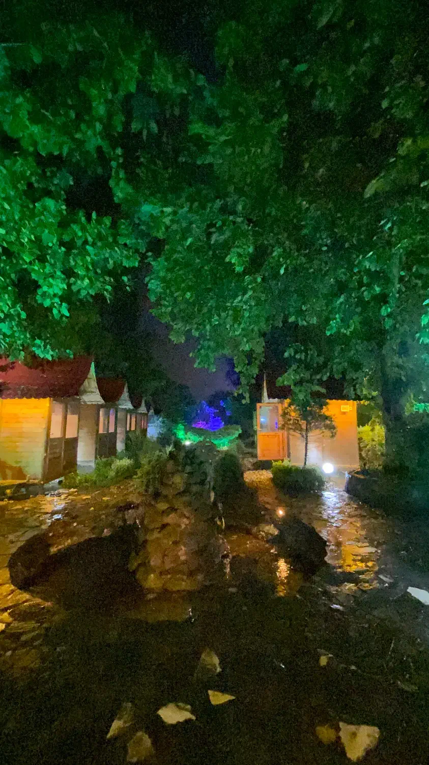 کار در رستوران|استخدام خدمات فروشگاه و رستوران|شیرگاه, |دیوار