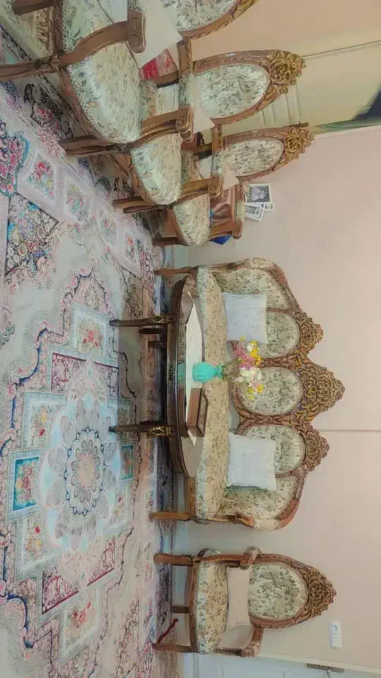 مبل ۹ نفره بسیار تمیز|مبلمان خانگی و میز عسلی|تهران, خزانه|دیوار