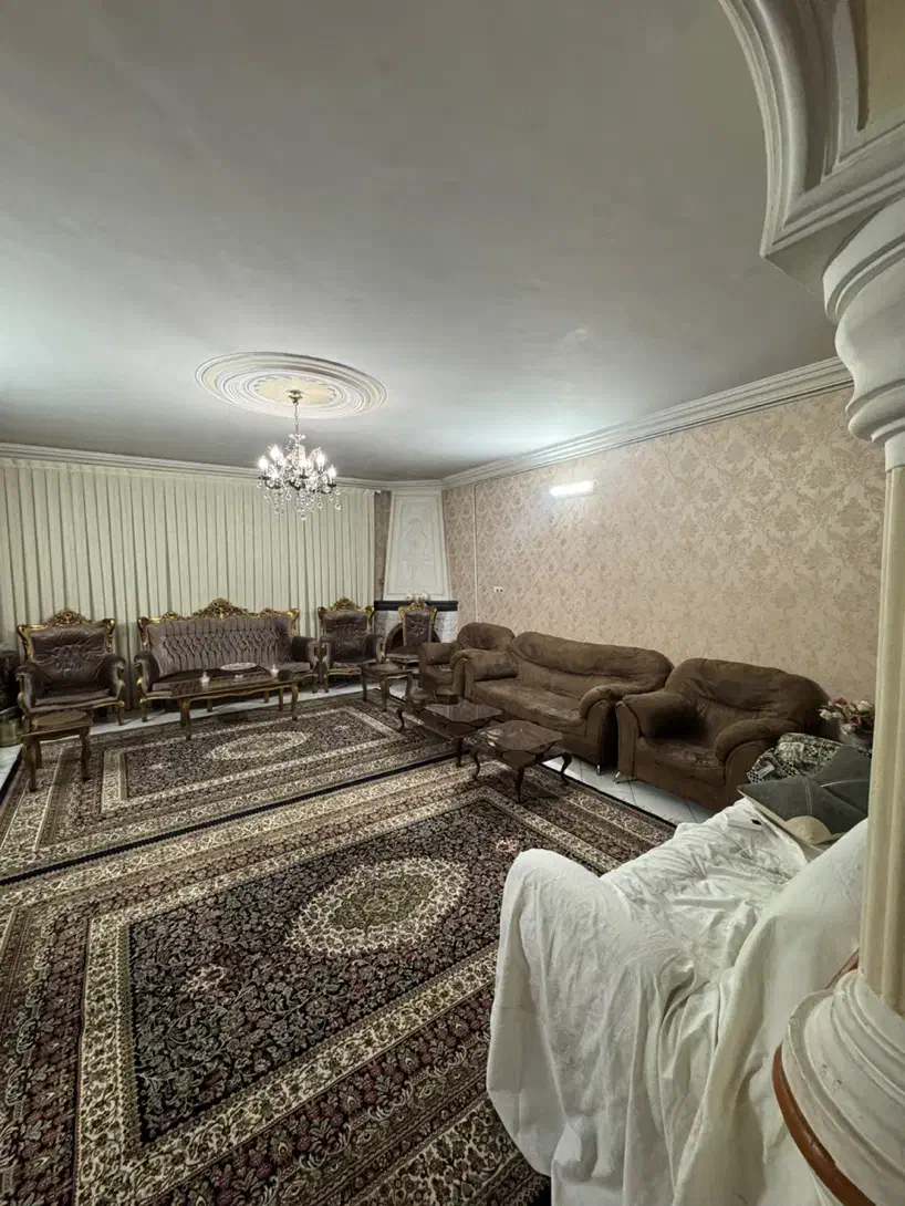 رهن و اجاره اپارتمان با آسانسور و پارکینگ|اجارهٔ آپارتمان|مشهد, عبادی|دیوار