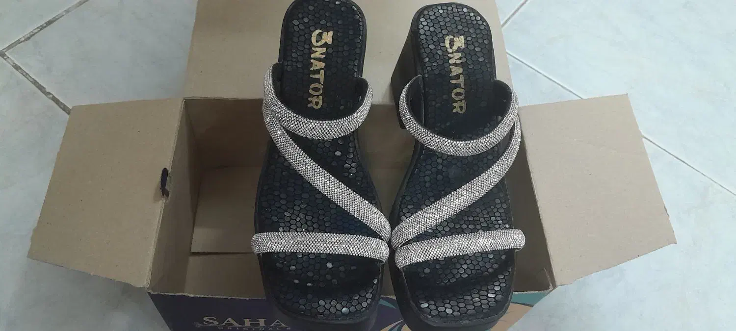 صندل مجلسی|کیف، کفش، کمربند|کرج, برغان|دیوار