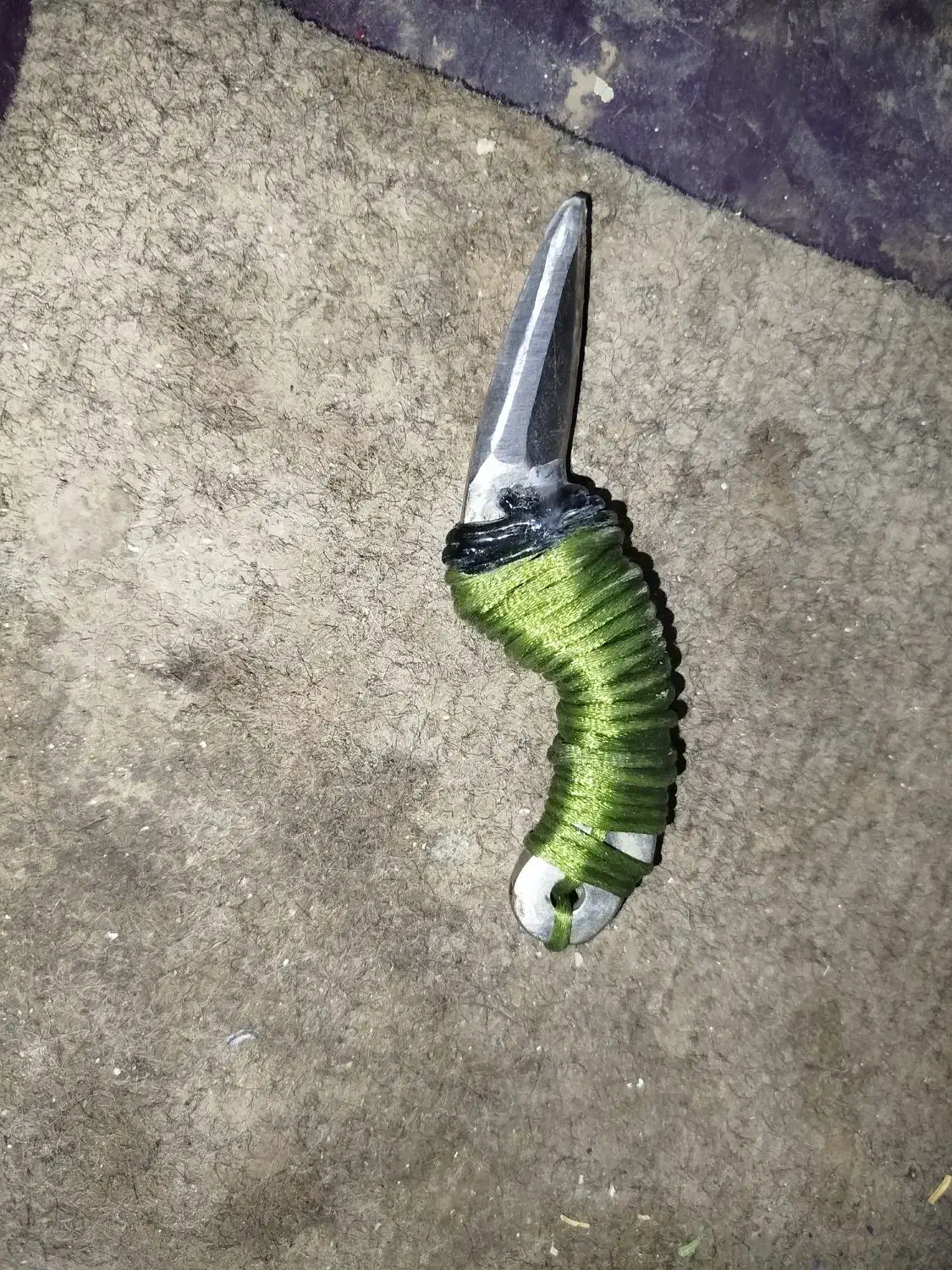 چاقو|ابزارآلات|شیروان (خراسان), |دیوار