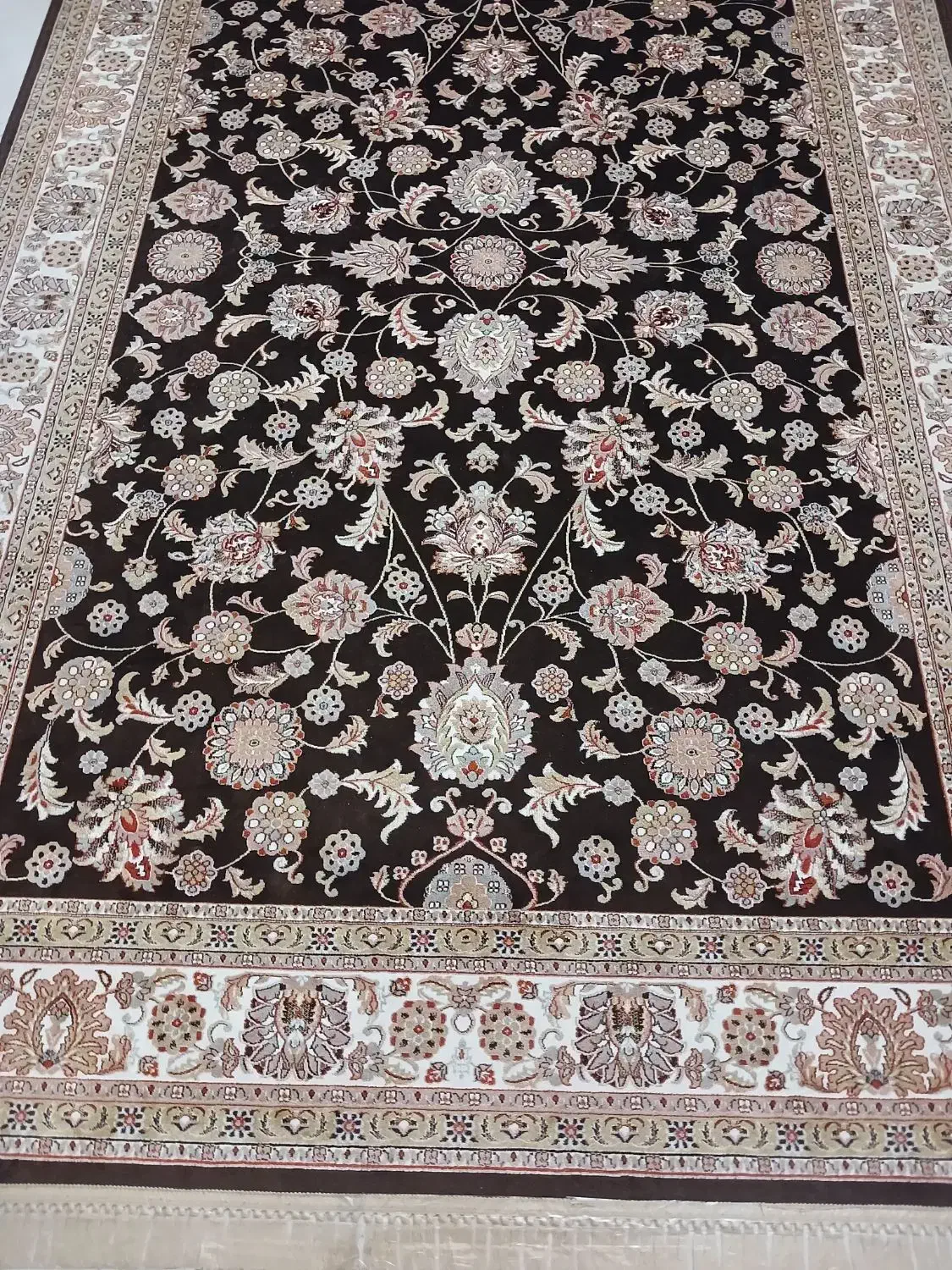 فرش ابریشمی ۶متری|فرش|ورامین, ورامین|دیوار