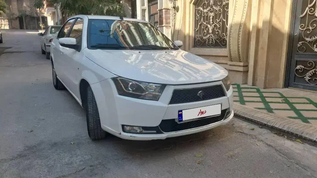 دنا ۹۸ معمولی|خودرو سواری و وانت|کرمانشاه, |دیوار