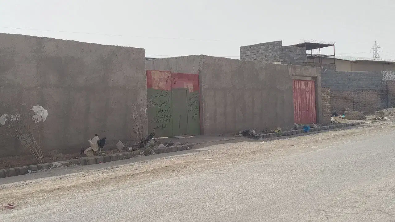 فروش کارگاه صنعتی در شهرک کارگاهی حدودا ۷۰۰ متر|فروش دفتر صنعتی، کشاورزی، تجاری|زاهدان, |دیوار