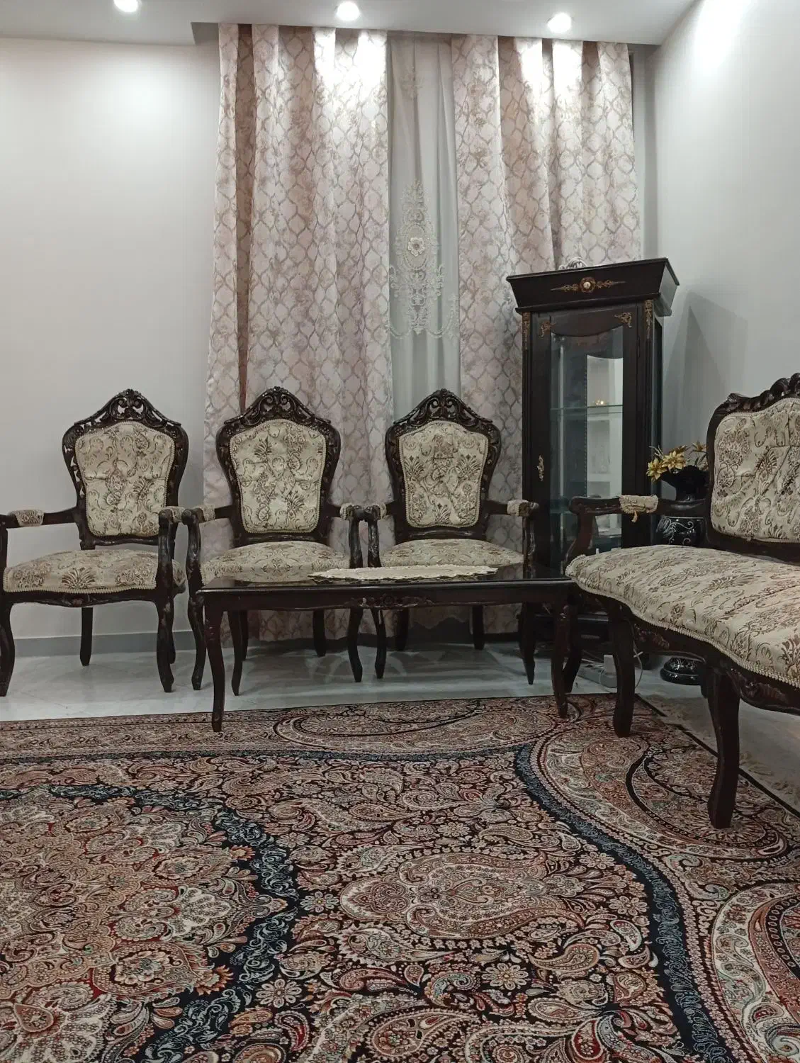 مبل تعدادطبق عکس  تمیز میز نهار خوری|مبلمان خانگی و میز عسلی|تهران, هلال احمر|دیوار