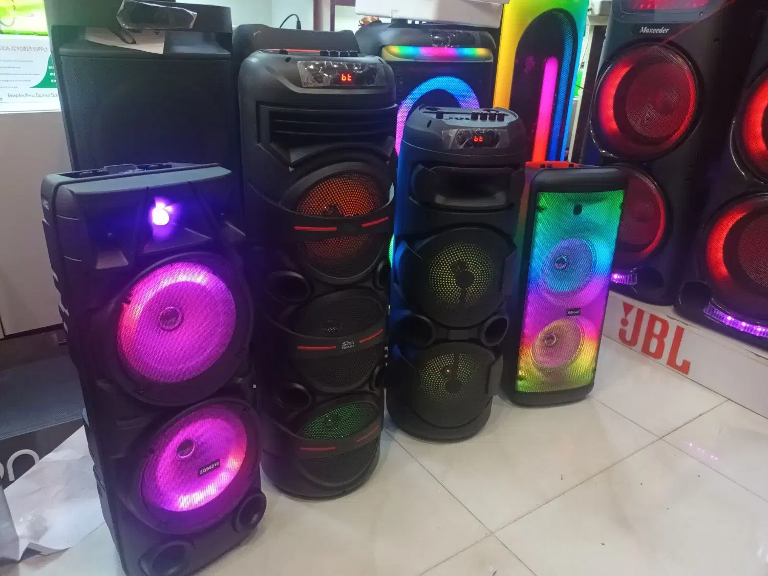 اسپیکربورادو|پخشکننده همراه|نظرآباد, شهرک سید جمال الدین|دیوار