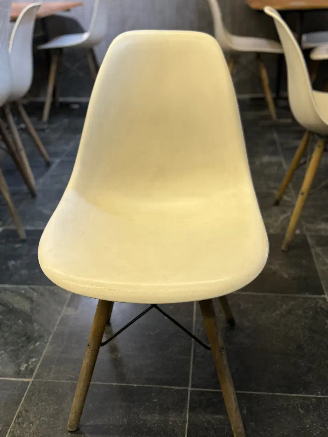 صندلی پلاستیکی|میز و صندلی غذاخوری|بوکان, |دیوار