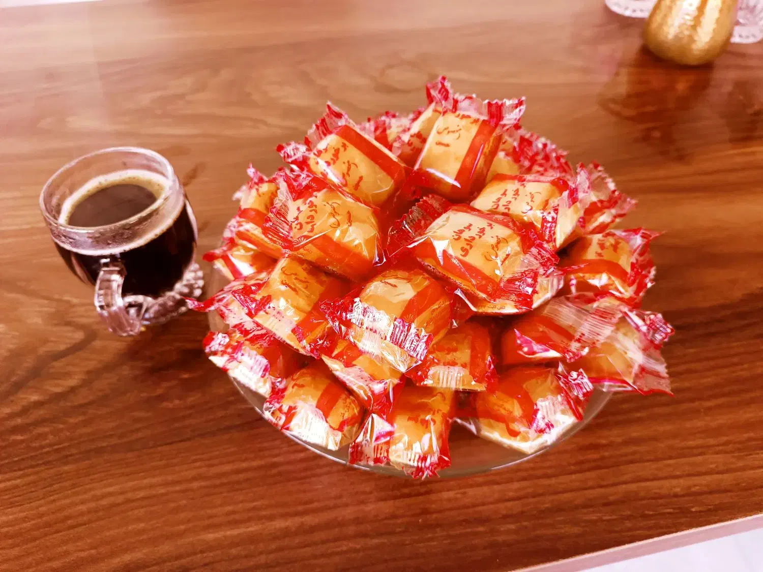 سوهان گزی|خوردنی و آشامیدنی|قم, شهر قائم|دیوار