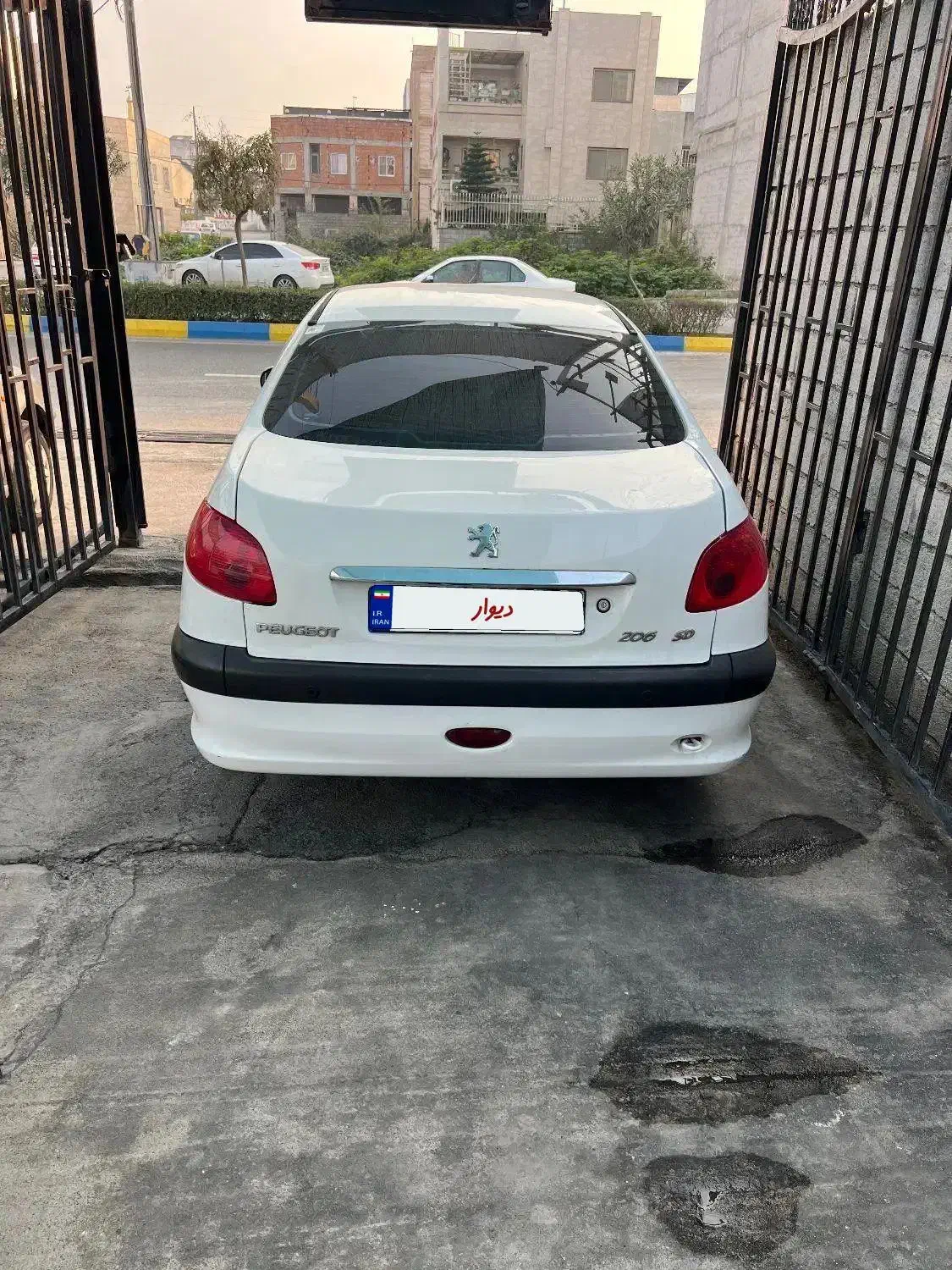 206SD مدل ۹۳|خودرو سواری و وانت|آمل, |دیوار