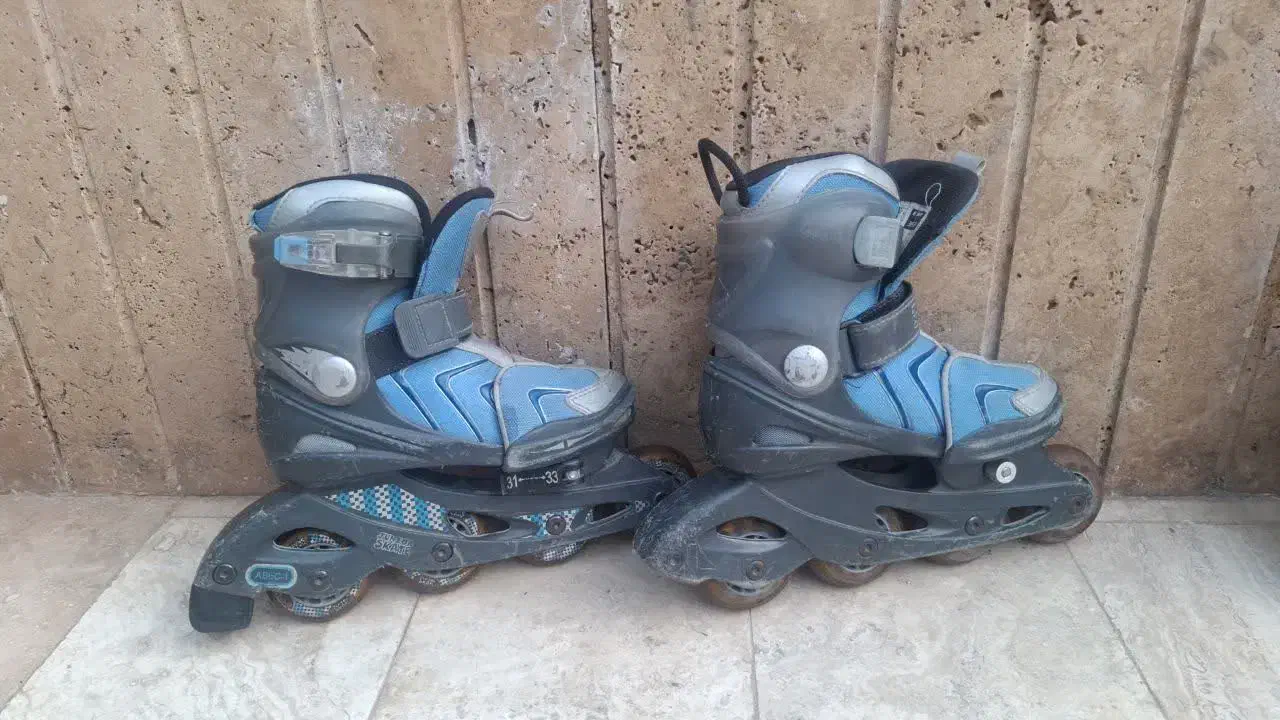 کفش اسکیت بزرگ وکوچیک|دوچرخه، اسکیت، اسکوتر|یزد, |دیوار