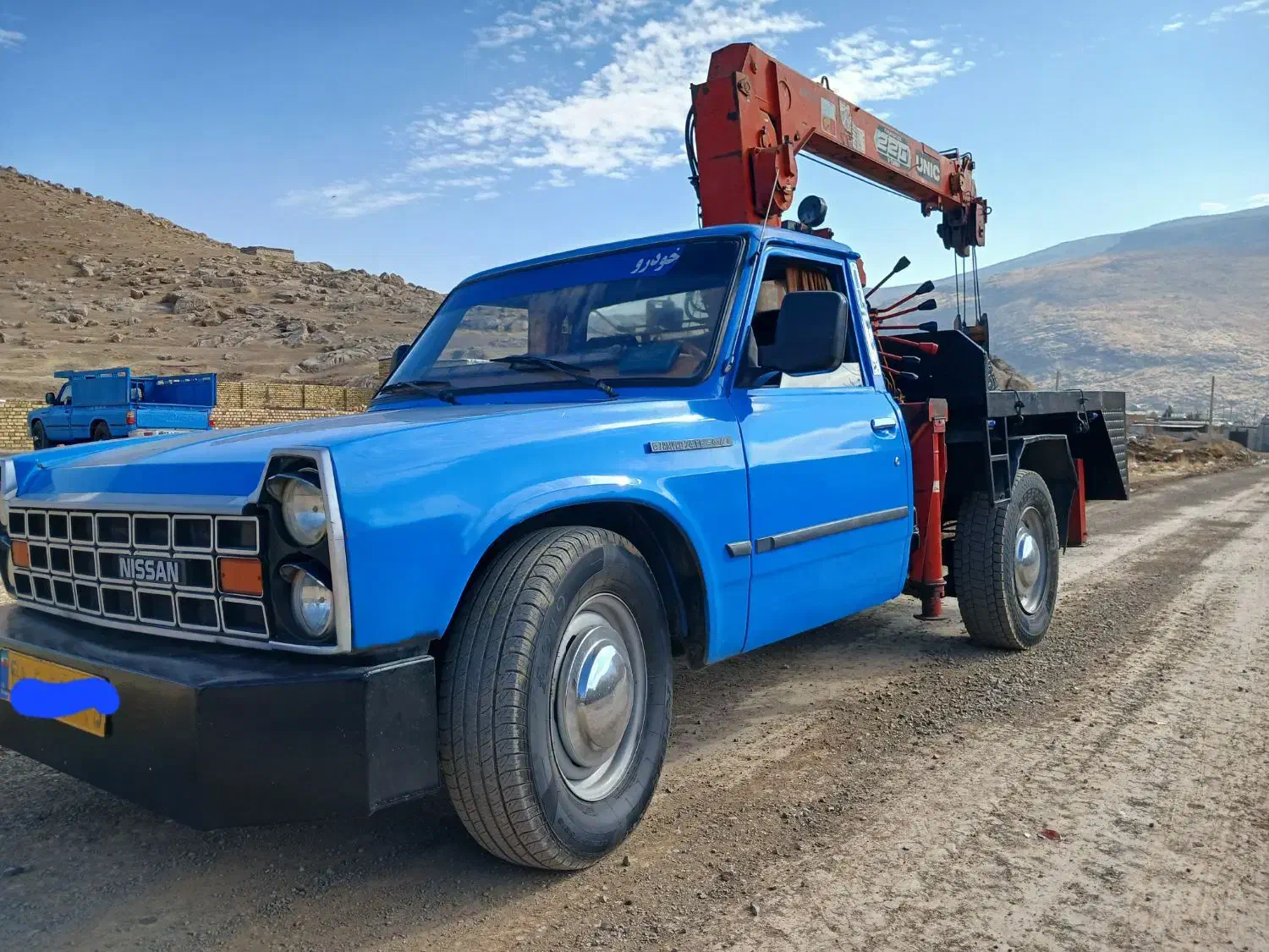 نیسانجرثقیل|خدمات حمل و نقل|دینور, |دیوار