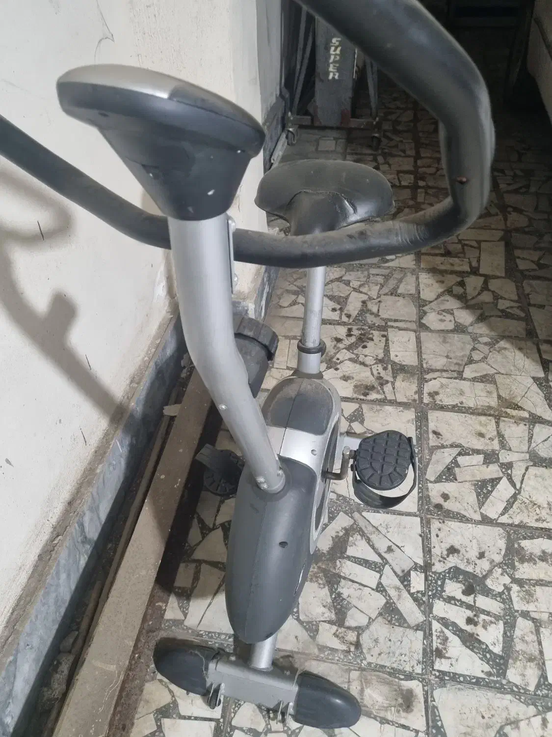 دوچرخه ثابت|تجهیزات ورزشی|رشت, جهاد|دیوار