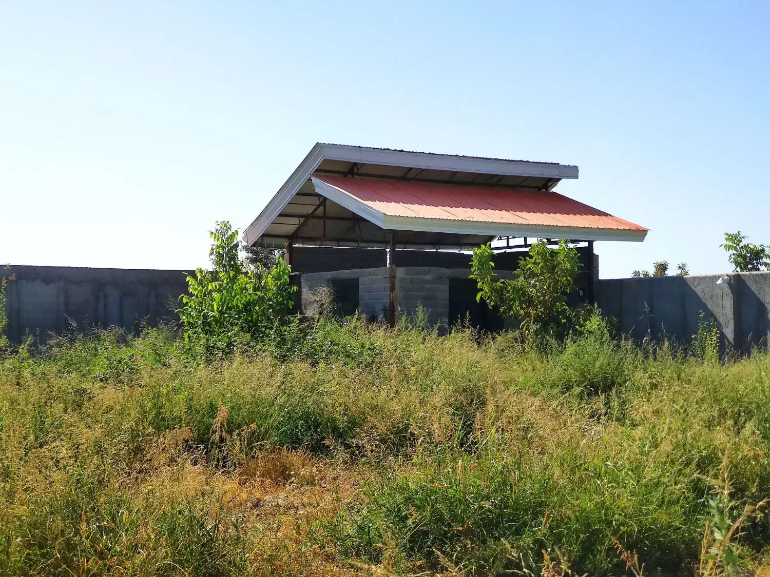 جوشکار سقف شیروانی ( سبک بام)|خدمات پیشه و مهارت|میاندوآب, |دیوار