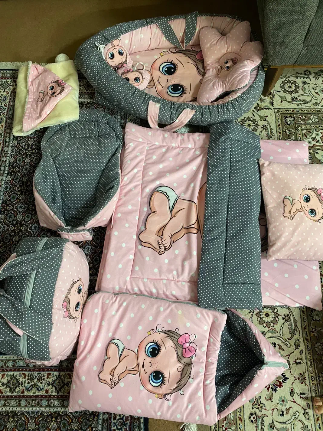 سیسمونی دخترانه|اسباب و اثاث بچه|بیرجند, |دیوار