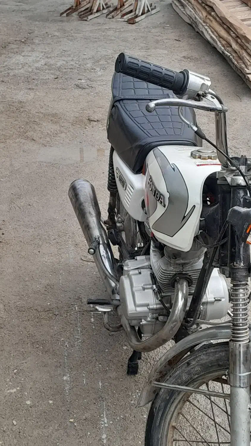 هندا ۱۲۵ NMIبه شرط مکانیک|موتورسیکلت|بدره, |دیوار