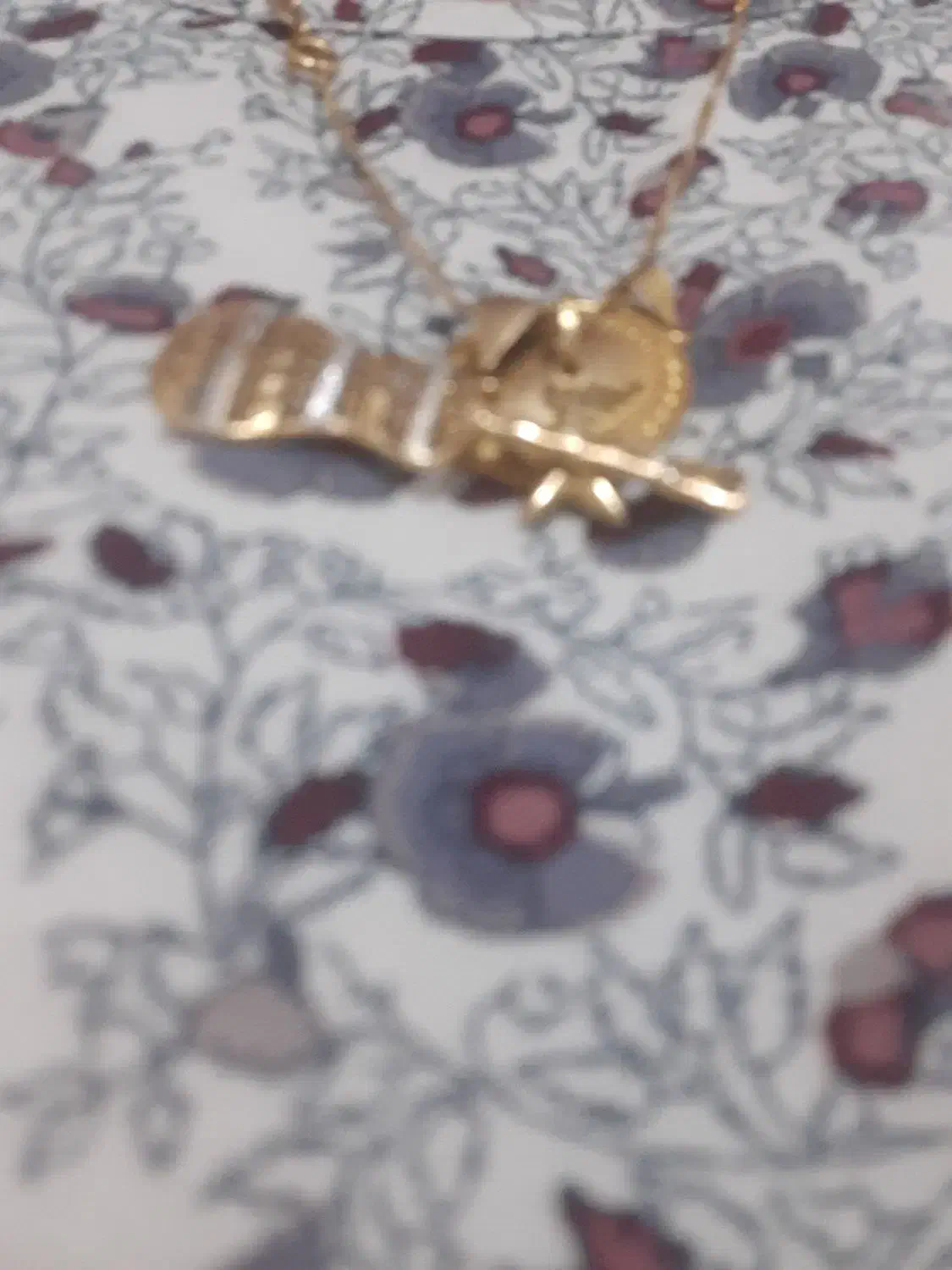 گمشده|جواهرات|چالوس, |دیوار