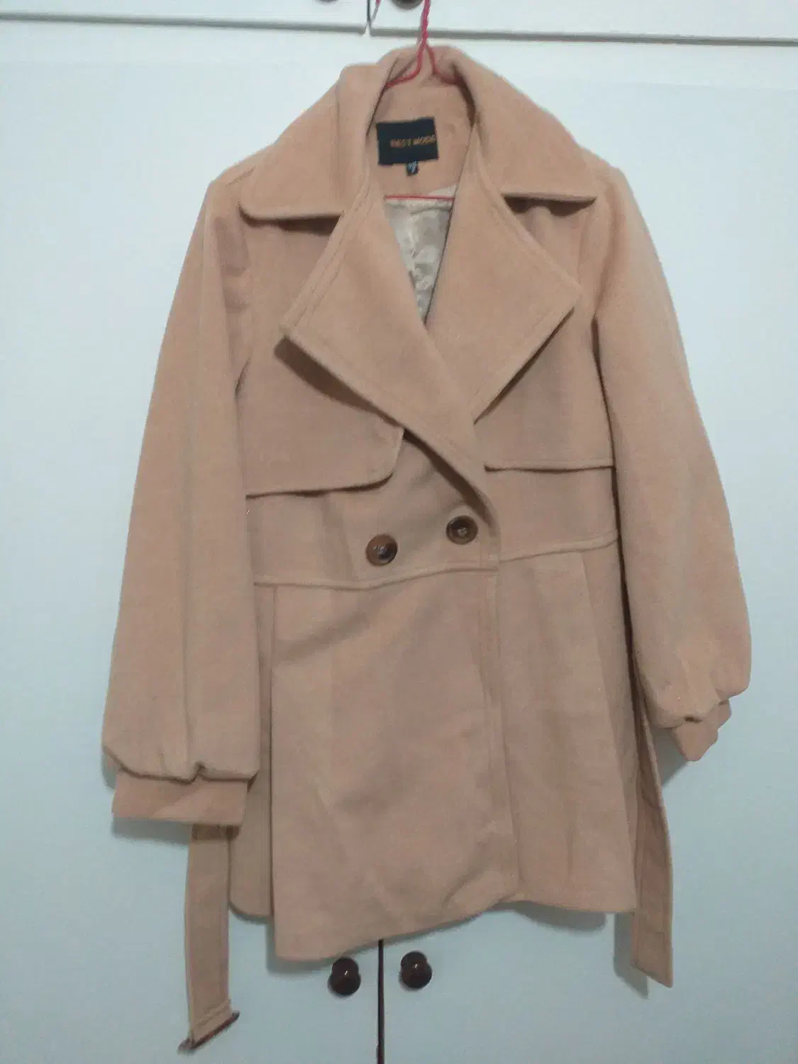 پالتو|لباس|پاکدشت, پاکدشت (مامازند)|دیوار