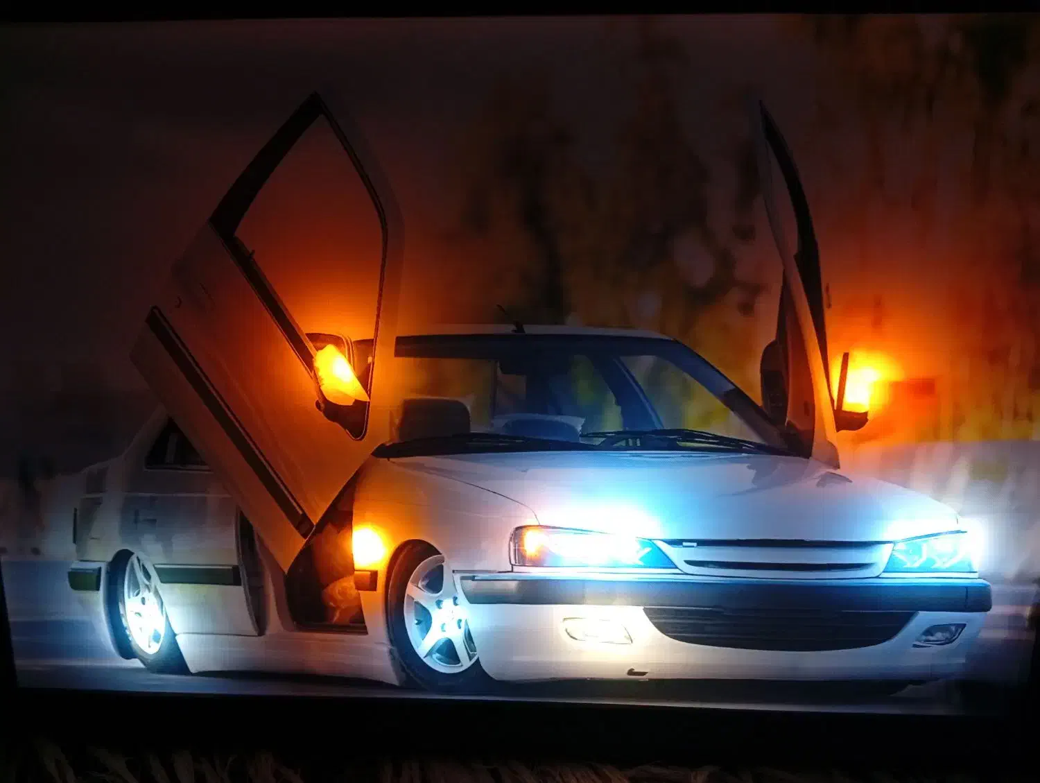 انواع تابلوهای چراغ دار زیبا وشیک|تابلو، نقاشی، عکس|علیآباد کتول, |دیوار