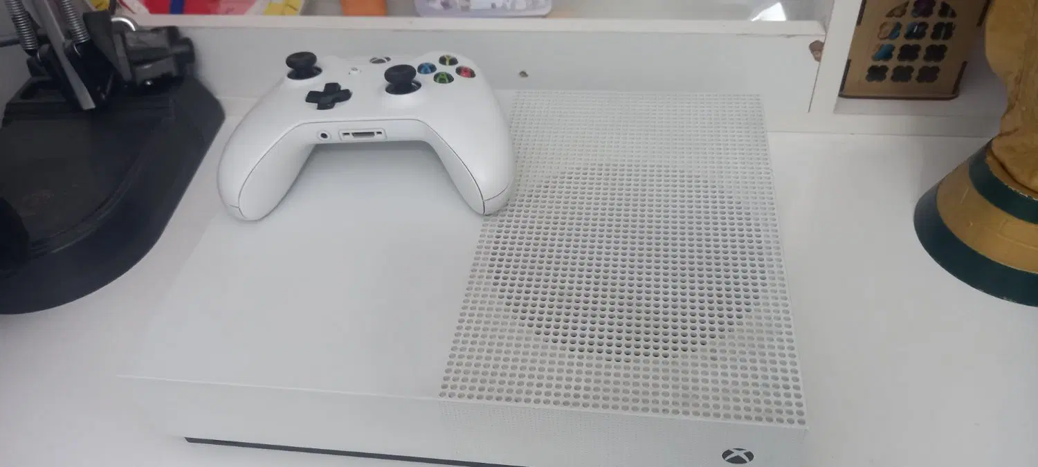 xbox one s|کنسول، بازی ویدئویی و آنلاین|تهران, شکیبا|دیوار