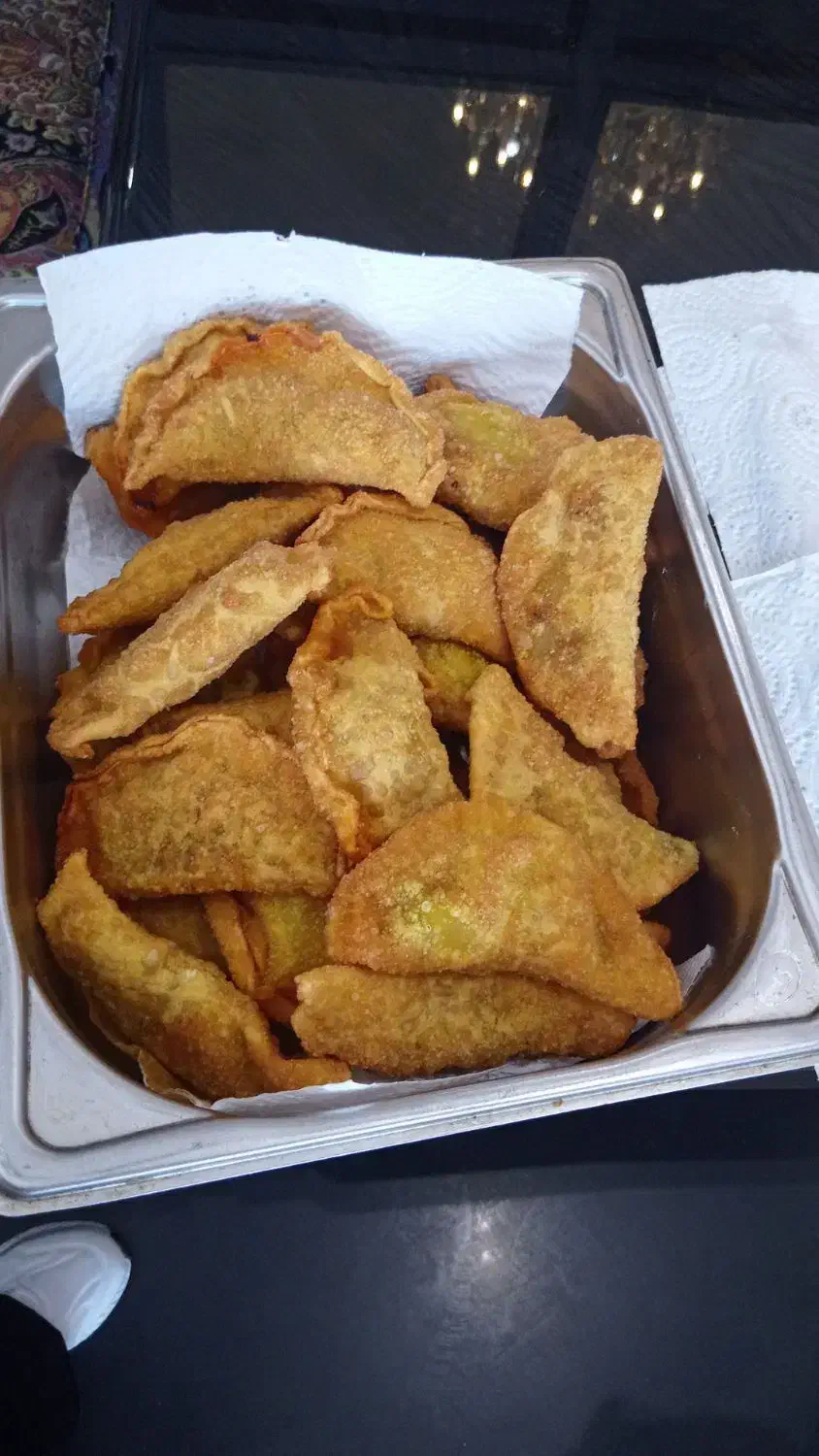 آشپز|خدمات پذیرایی، مراسم|باغستان, |دیوار