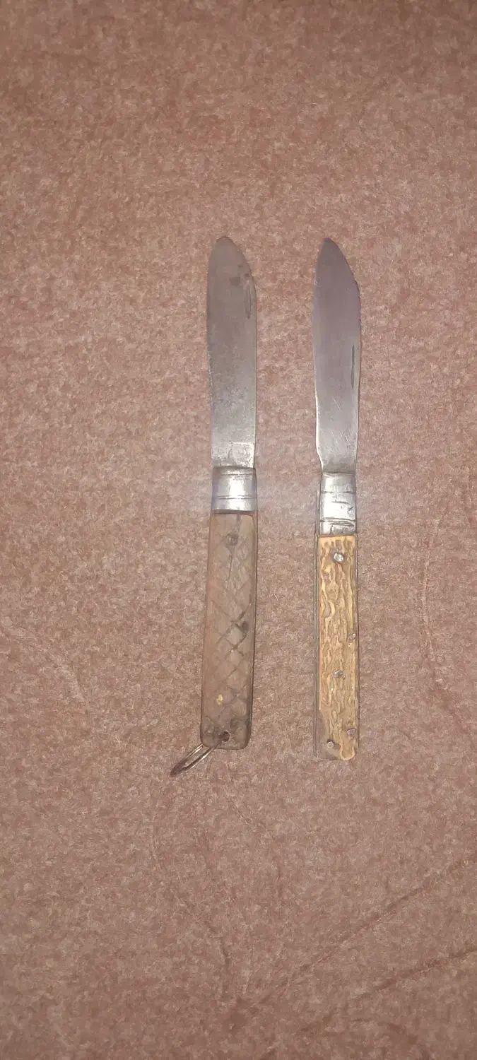 چاقو|کلکسیون اشیاء عتیقه|مشگین شهر, |دیوار