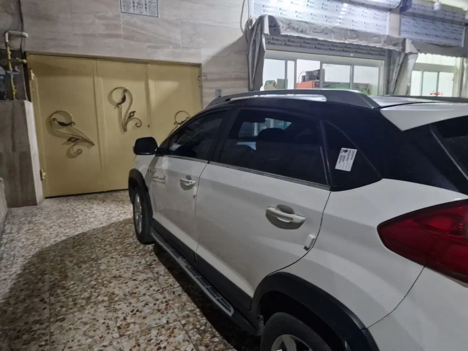 x22|خودرو سواری و وانت|گلوگاه, |دیوار