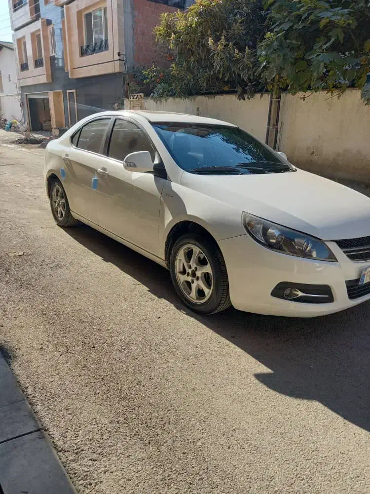 جک j5 سفید دنده|خودرو سواری و وانت|ساری, |دیوار