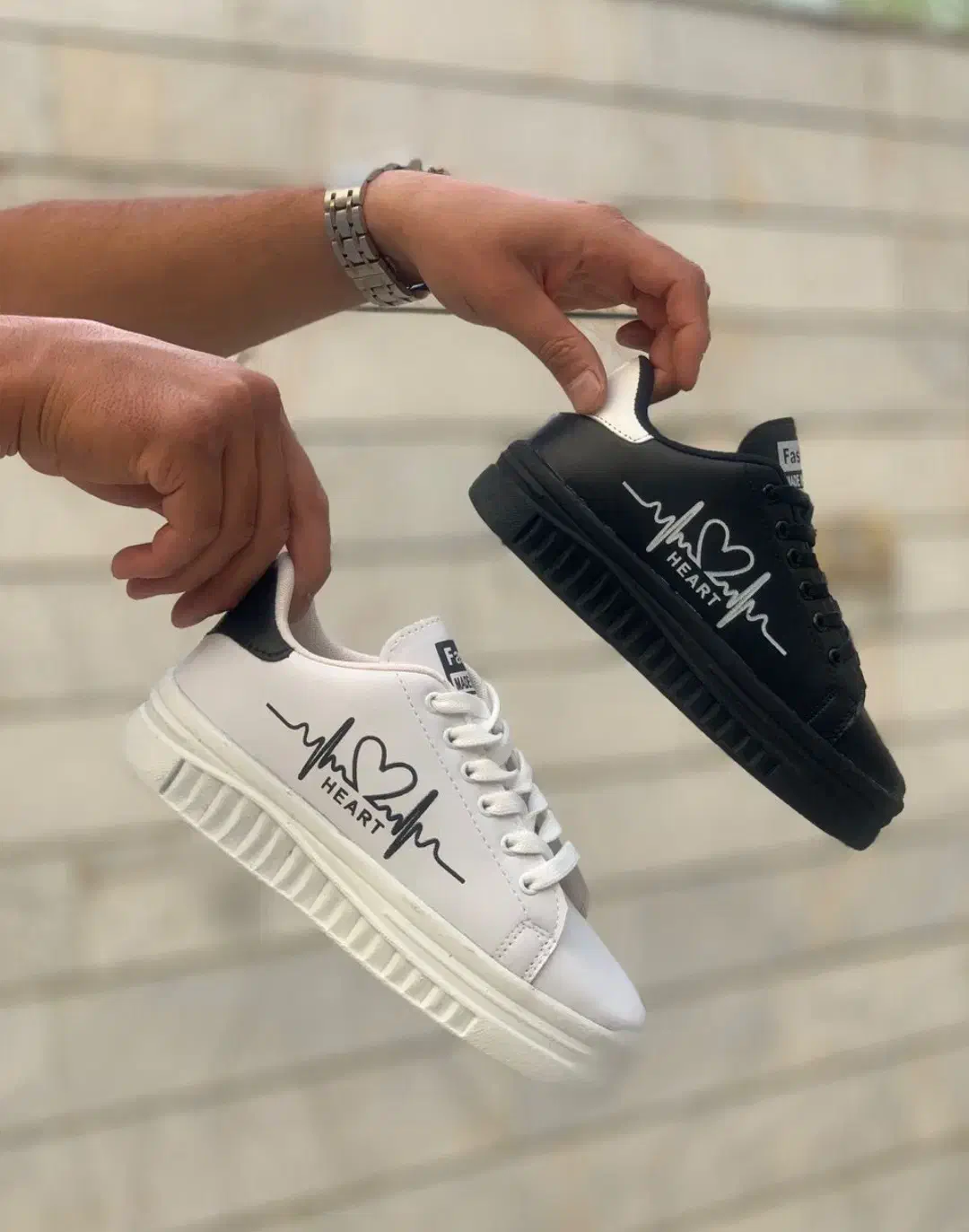 کتونی کفش ونس مدل تدی خرسی و ضربان قلب سفید و مشکی|کیف، کفش، کمربند|قم, شاه ابراهیم|دیوار