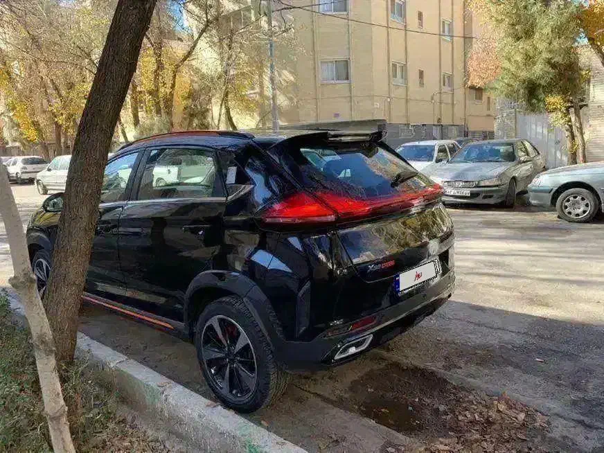 x33crossاتوماتیک|خودرو سواری و وانت|اصفهان, سپاهانشهر|دیوار