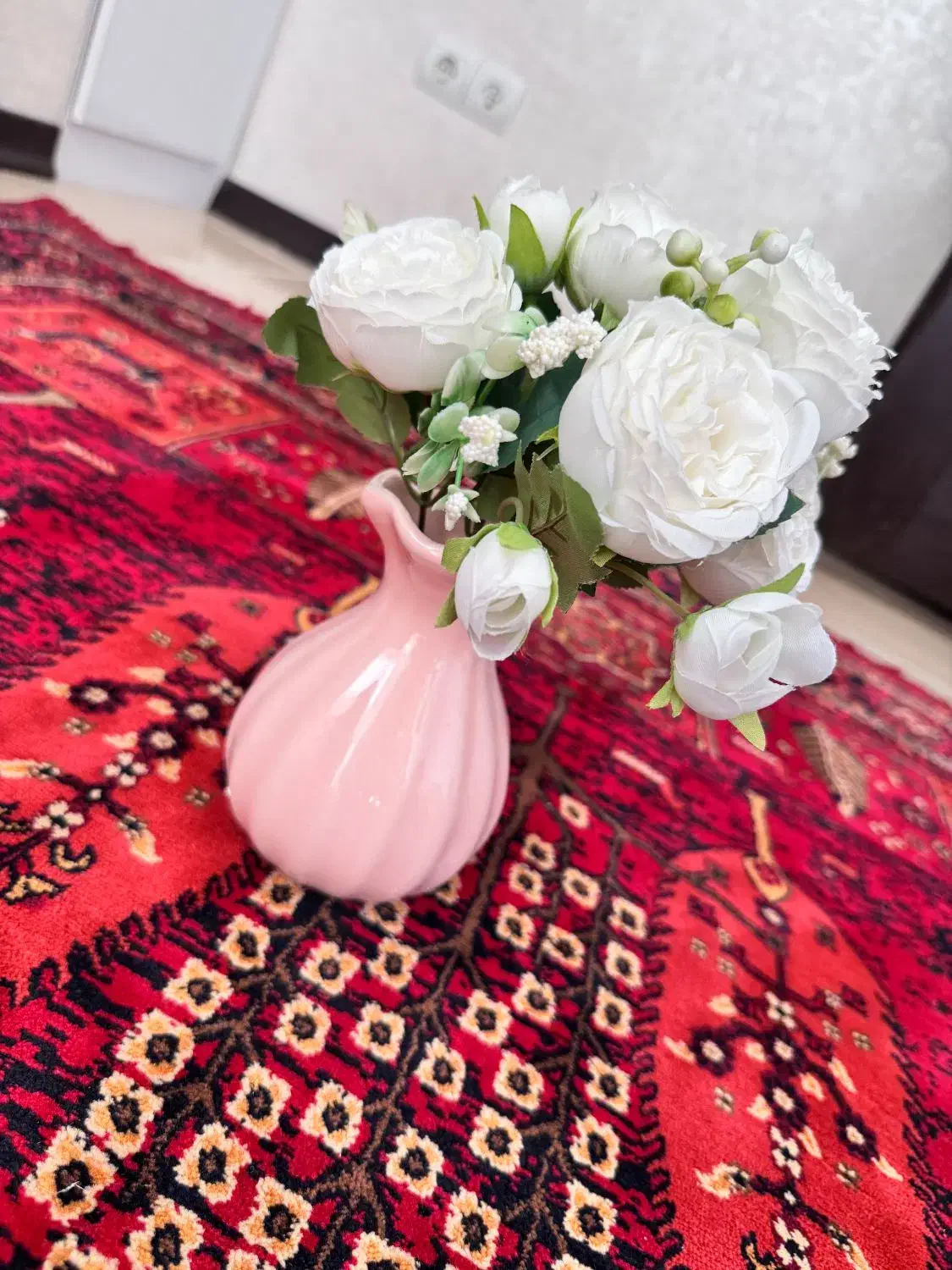 گل مصنوعی زیبا نوی نو|گل مصنوعی|نجفآباد, گلدشت|دیوار