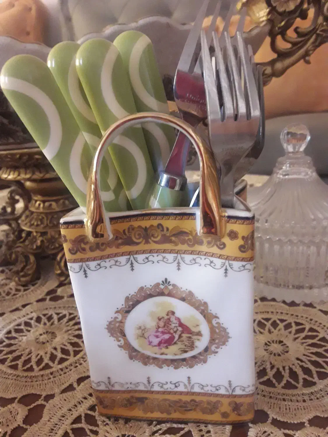 کاردو چنگال|ظروف سرو و پذیرایی|شیروان (خراسان), |دیوار