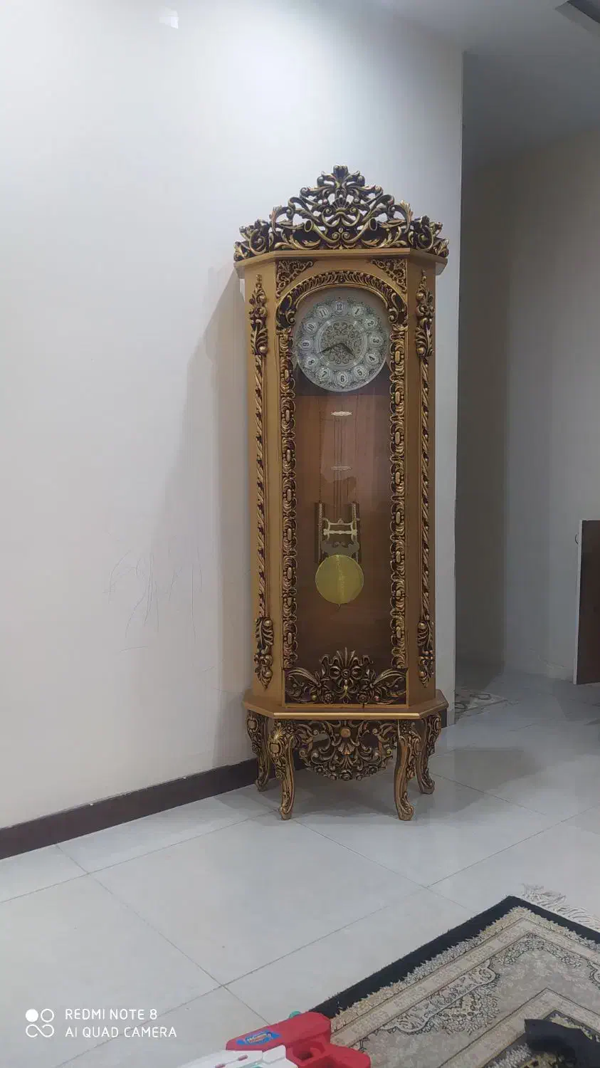 بوفه وساعت ایستاده طلایی رنگ|ساعت دیواری و تزئینی|بوشهر, |دیوار