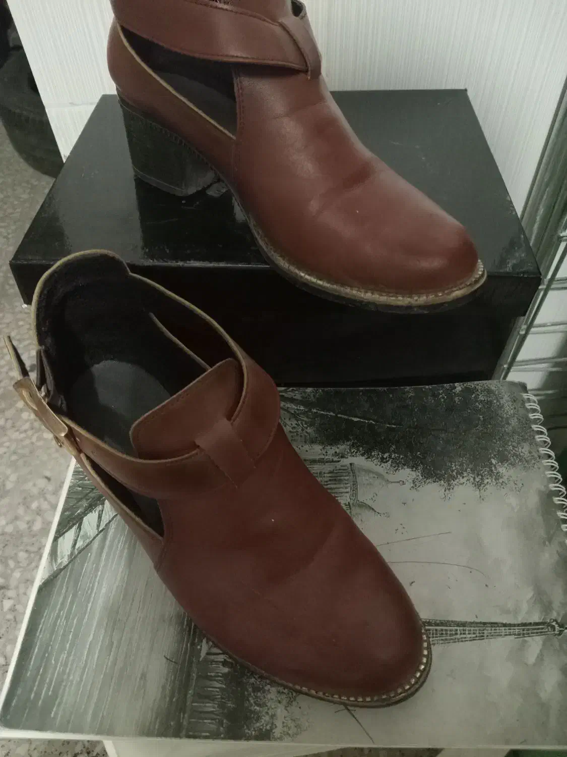 کفش|کیف، کفش، کمربند|نجف‌آباد, سعدی|دیوار