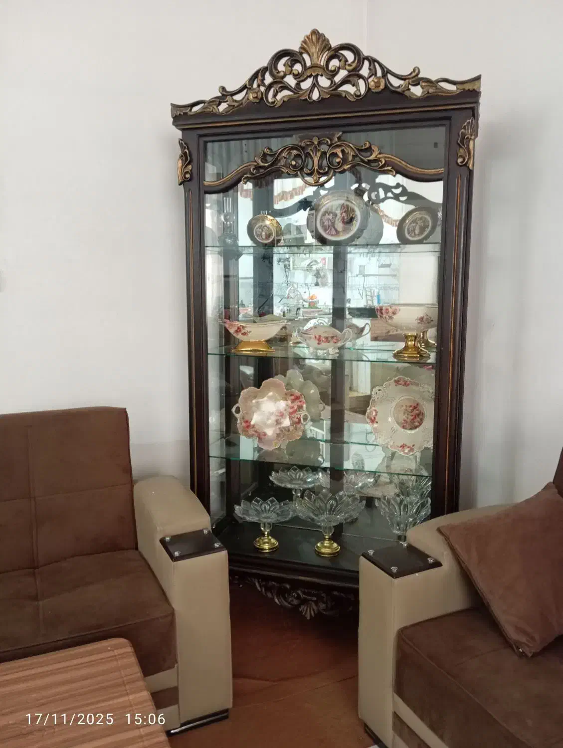 بوفه تمیز|بوفه، ویترین، کنسول|خوی, |دیوار