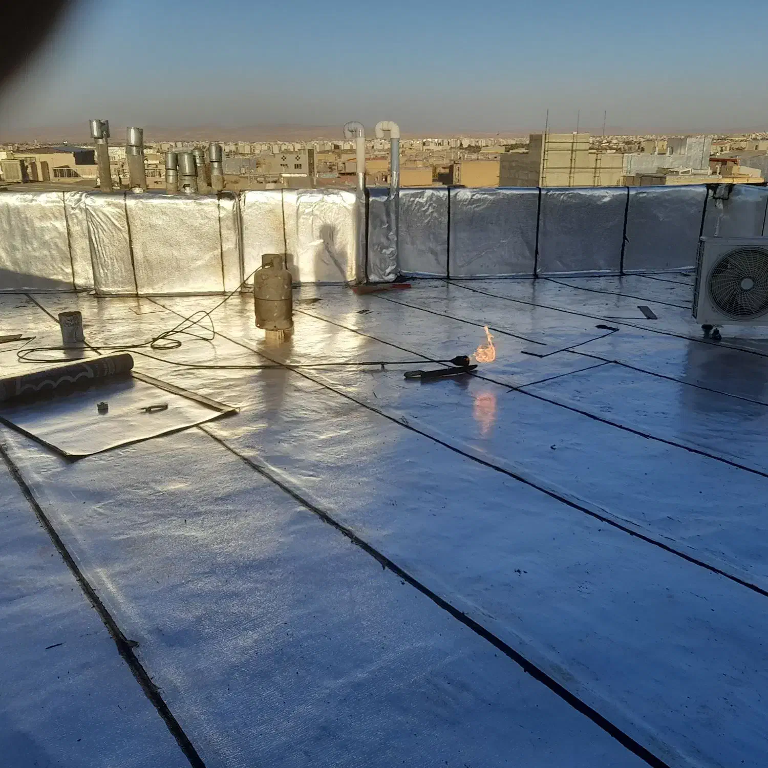 نصب ایزوگام|خدمات پیشه و مهارت|همدان, |دیوار