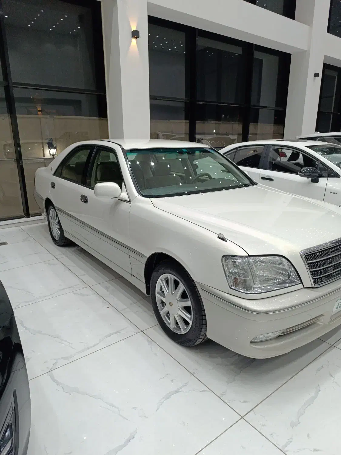 تویوتا کراون 2003|خودرو سواری و وانت|تهران, امیرآباد|دیوار