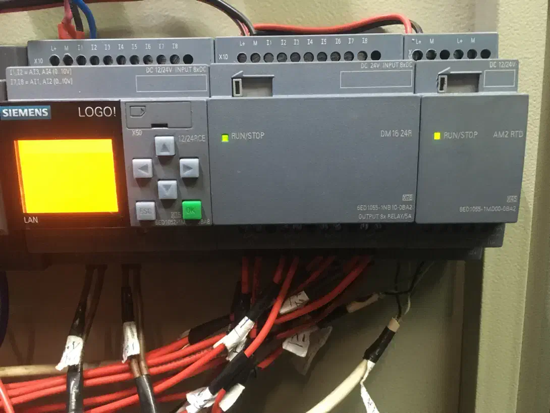 برقکار برق کار نصب لوستر تاسیساتی موتورخانه استخر|خدمات پیشه و مهارت|تهران, سعادت‌آباد|دیوار